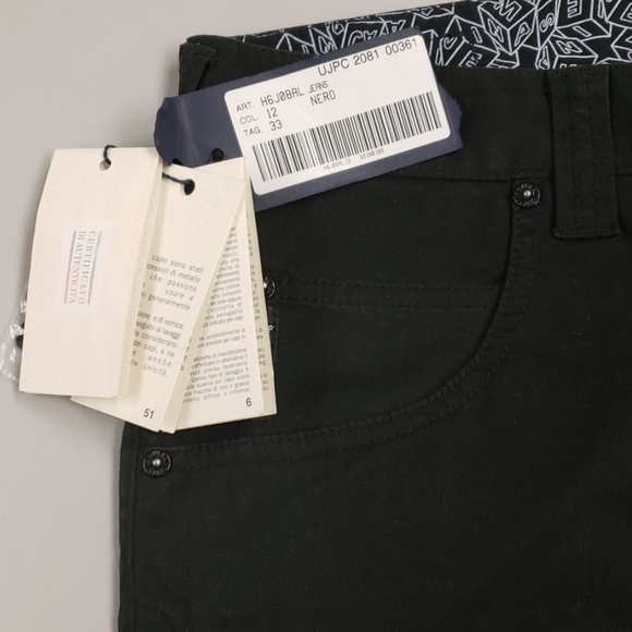 Armani Jeans - Picture 5 of 8